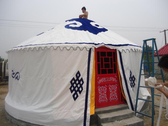 Kundengebundenes Mongolian Yurt-Zelt-Bambus-Pole-Dach mit 12 - 52 Quadratmetern