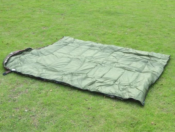 Tarnungs-unten Schlafsack mit dem Kissen, wandernd Schlafsäcke im Freien 